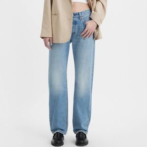 Levi’s 501 90s Selvedge Jeans in Shape Shifter - Medium Wash Women’s 32